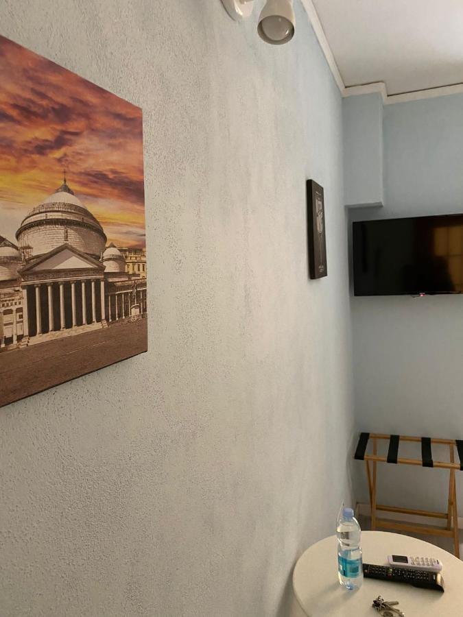 نابولي Residence Appartamenti Santa Teresa A Chiaia المظهر الخارجي الصورة