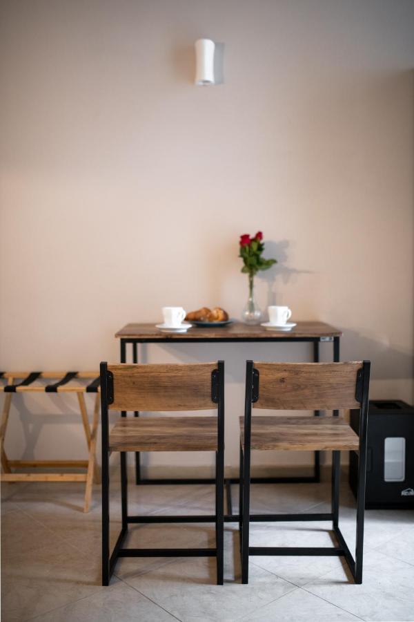 نابولي Residence Appartamenti Santa Teresa A Chiaia المظهر الخارجي الصورة